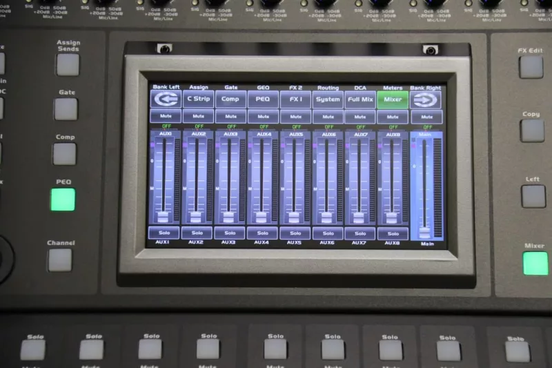 Dreamsound DM-24 24-канальный цифровой микшер Dreamsound DM-24 24-канальный цифровой микшер