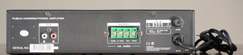 DSS-30ME микшер-усилитель c MP3, 30 Вт/100 В DSS-30ME микшер-усилитель c MP3, 30 Вт/100 В